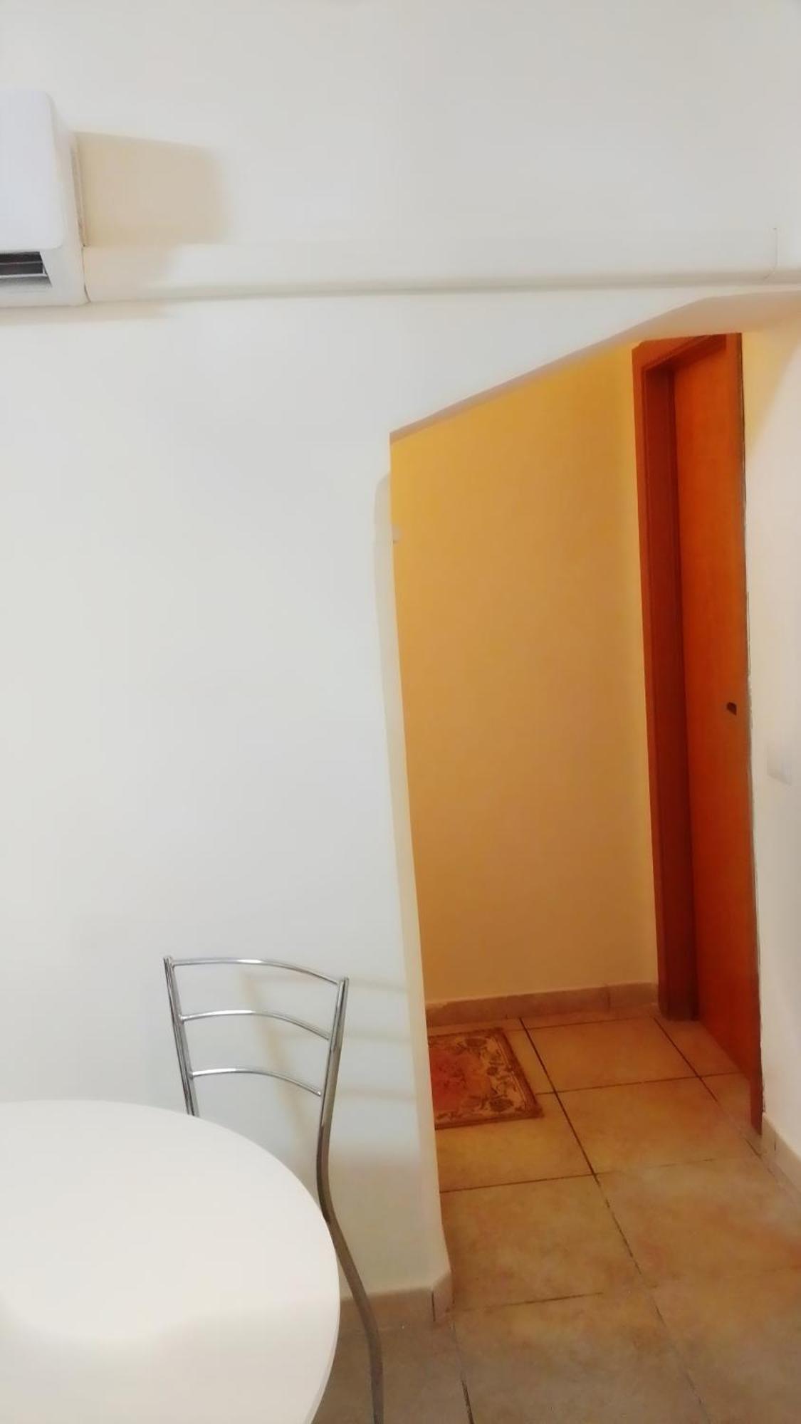Casa Vacanza La Maison De Losyram Art Salerno Buitenkant foto